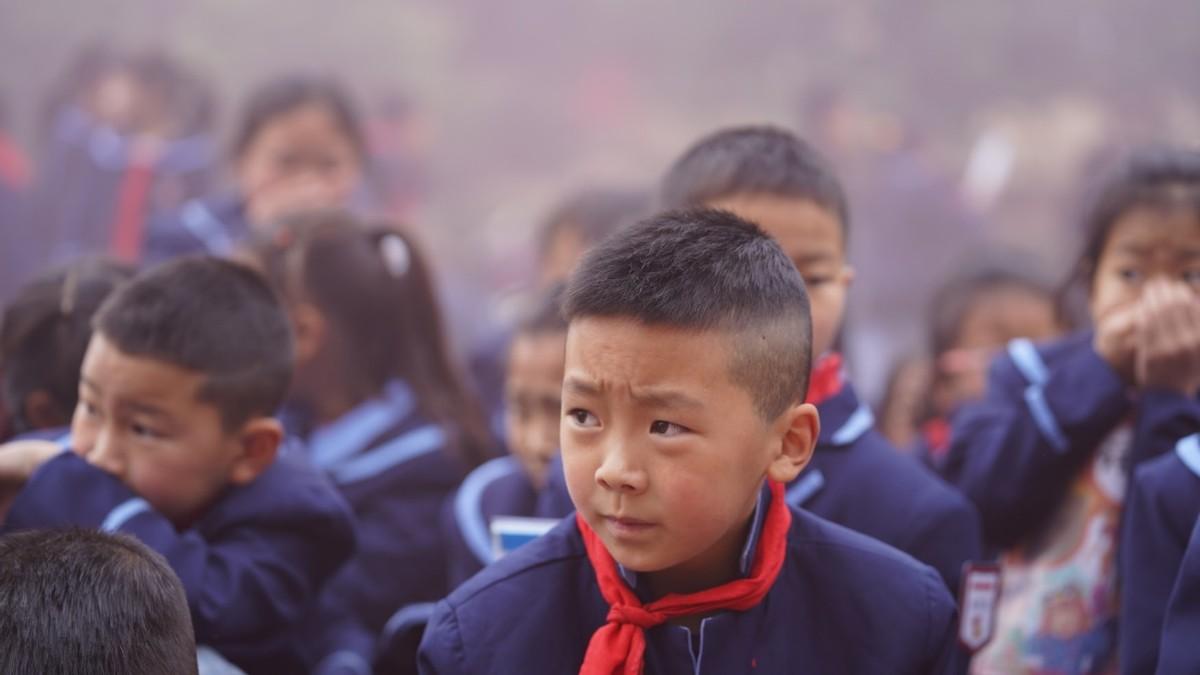 县小学新任领导引领教育改革，塑造未来之星典范标题，新任小学领导锐意改革，塑造未来之星瞩目成就